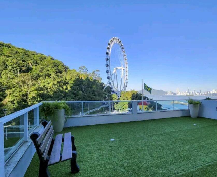 Piscina A Beira-Mar, Tranquilidade E Qualidade No Melhor De Bc Balneário Camboriú Extérieur photo